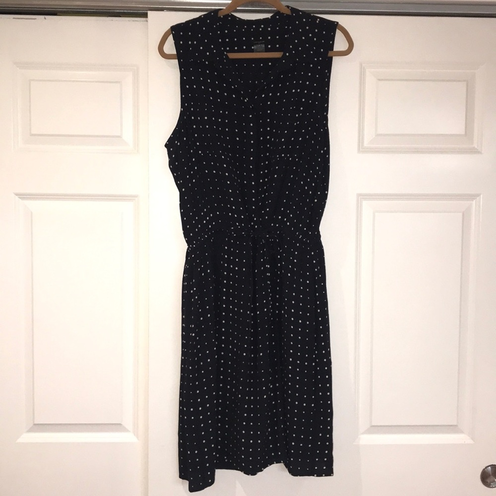 Ann Taylor Polka dot button up sleeveless dress